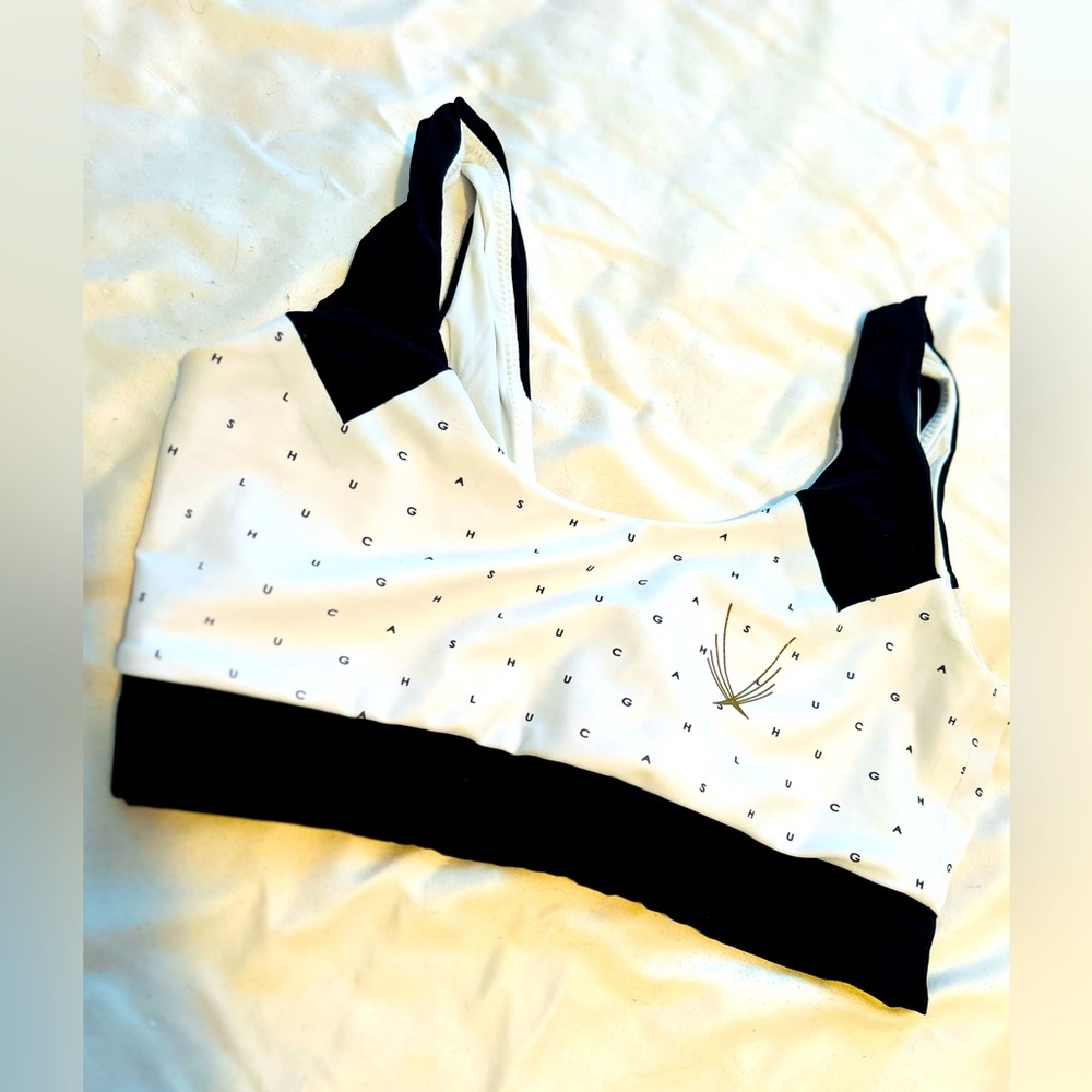 Lucas Hugh- Pro sports Bra- Like New